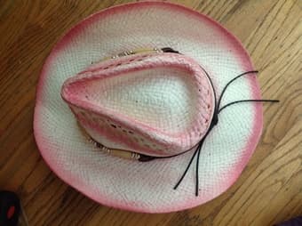 Cowgirl hat (like new) 1