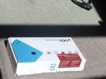 Nintendo DSi for Sale - Like New 2