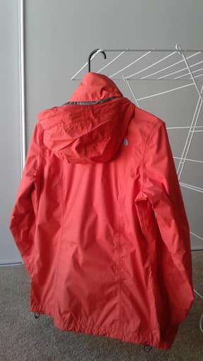 The North Face - women's resolve 2 jacket - Size S 3