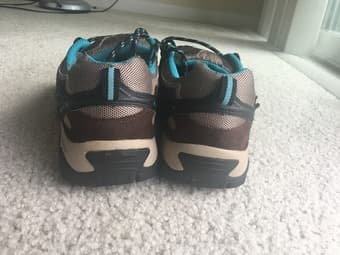 Size 8.5 Sturdy, Waterproof Women's Hiking Boots - Very Good Condition 2