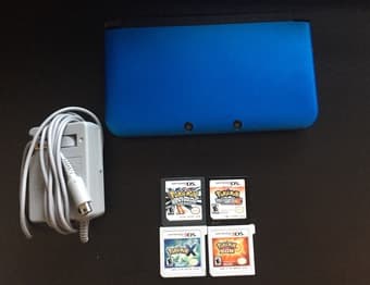 Blue Nintendo 3DS XL + 4 Generations of Pokemon games 1