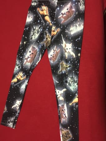 #1 Women's clothing mostly size M. Cheap and Cute. 1