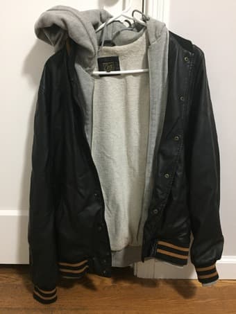 #2 Women's clothing mostly size M. Cheap and Cute. - $5 4