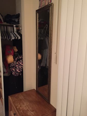 dressing table and mirror 2