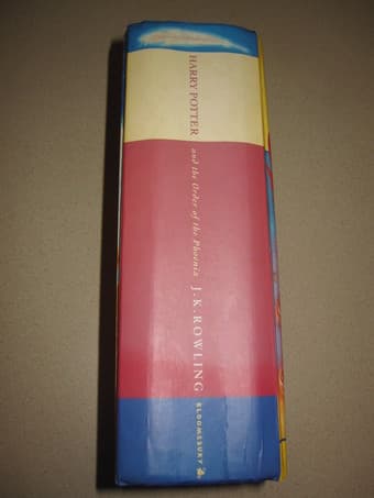 Harry Potter and the Order of the Phoenix UK edition 3