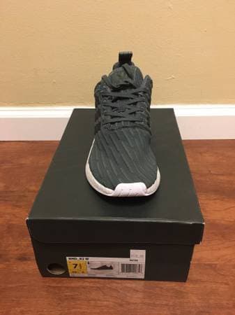 Adidas NMD R2 - Need to sell by Dez/14 till noon 2
