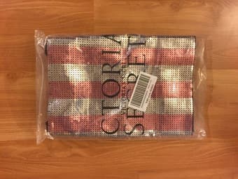 Victoria's Secret - Sparkly bag 1