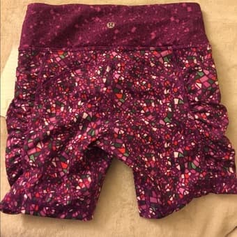 Lululemon Speed Shorts (BRAND NEW, WITH TAGS, originally $58) 3