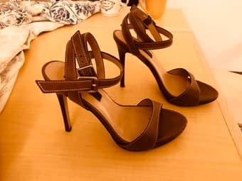 Size 6 high heels 1