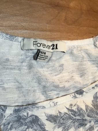 Forever 21 floral crop top (size M) 2