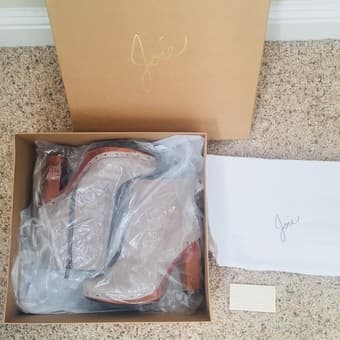 Brand new suede JOIE booties size 7 3