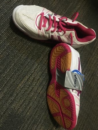 Women's ASICS volley ball shoe Size 9 (Euro 40.5) Gel Rocket 7 3