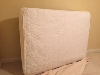 Free Simmons Queen mattress and wood study desk 3