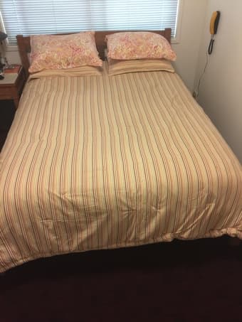 Bedding and towels 2