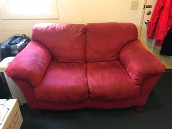 FREE 2 SEATER RED COUCH 1