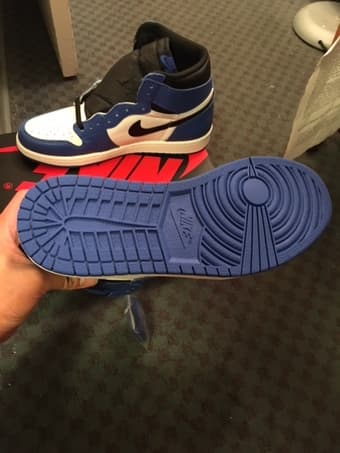 Jordan 1 Retro High Game Royal Blues 2018 4