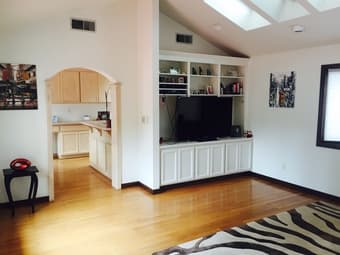 Large room in 2BR/ 2BA house near Stanford and Google (Los Altos) 1