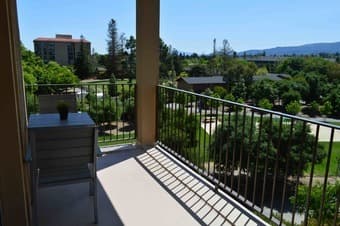 [1BD/1BR] Couples housing apartment for June 01-July 01. 4