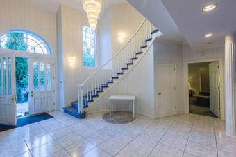 Extremely spacious 5 bedroom house in Atherton - 1 year lease 4