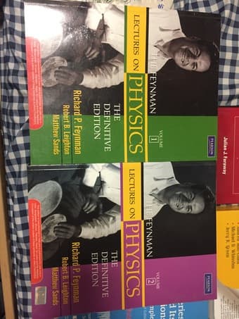 The Feynman lecture volume 1 and 2 (never used) 1