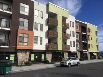 Quiet Super-nice Bedroom in a 1297 sqft 2b2b with great location 1