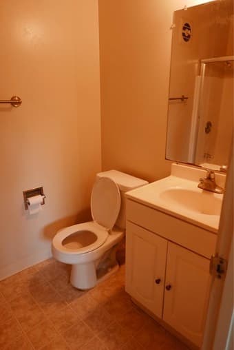 独卫卧室出租-1BR/1BA room for rent, July 1, California Street, Mountain View 4