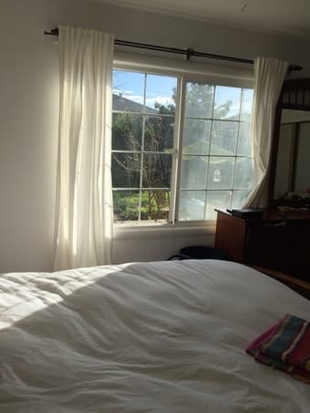 Furnished room in a beautiful home in EPA 2