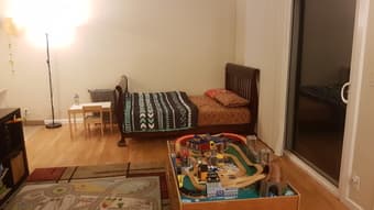 Subletting Fully Furnished 1 Bedroom apart. for July/August 3