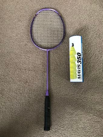badminton racket and cock 1