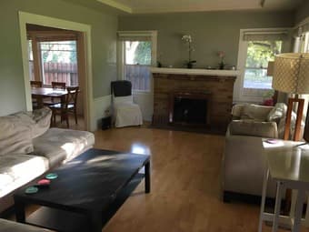 Room available in 3BR/3BA house in Palo Alto (June 22 - Sept 18) 4