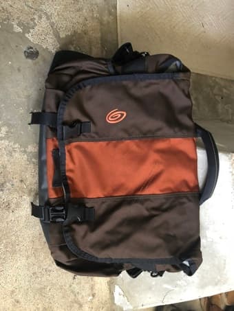 Timbuk2 CLASSIC MESSENGER BAG 1
