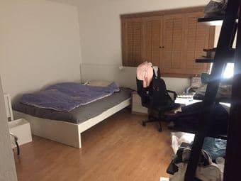 Available from August 15 : Fully Furnished Room near Stanford 1