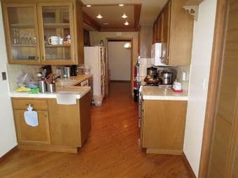 Available from August 15 : Fully Furnished Room near Stanford 3