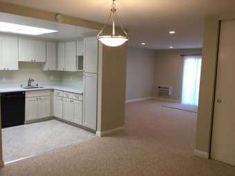 Gorgeous 2B/2bath spacious top floor condo in Mountain View 2