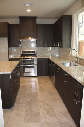 Beautiful 2 year old 4 bed/2.5 bath house in East Palo Alto 3