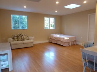 Beautiful Palo Alto Apartment 1