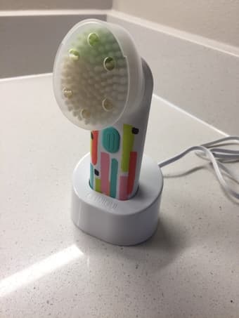 Clinique Sonic Brush 1