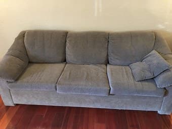 Free Couch from Menlo Park 1