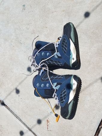 snow board boots 2