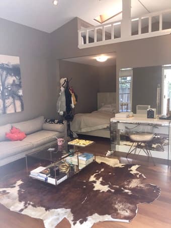 Great studio (+1 bath) available 2.5 miles away from Stanford! 1