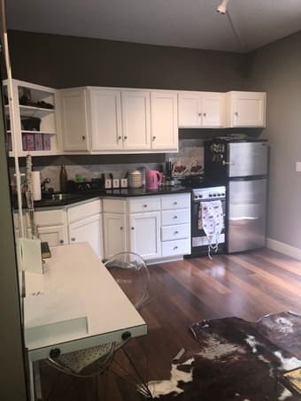 Great studio (+1 bath) available 2.5 miles away from Stanford! 3