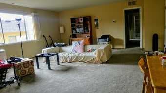Room in a 2 bedroom 1 bath apartment in Palo Alto -16 August available 2