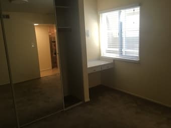 Unfurnished Room Available Aug 24 - Sept 21 3