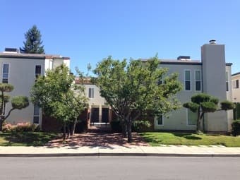 Spacious Menlo Park House in Great Location 2