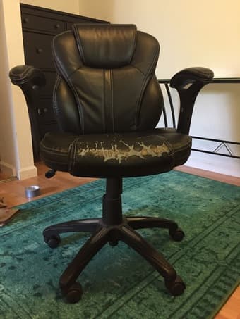 Comfy Office Chair--FREE! 1