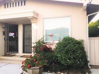 Excellent 1b1b in a private house near downtown Burlingame 1