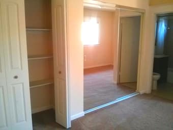 Excellent 1b1b in a private house near downtown Burlingame 3