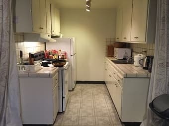 Palo Alto 2B1B整体公寓11月1日转手出租 2