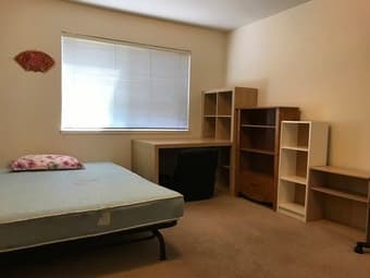 Palo Alto 2B1B整体公寓11月1日转手出租 3