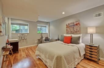 1 bed/1 ba, fully furnished, spacious on-campus apartment for rent 2